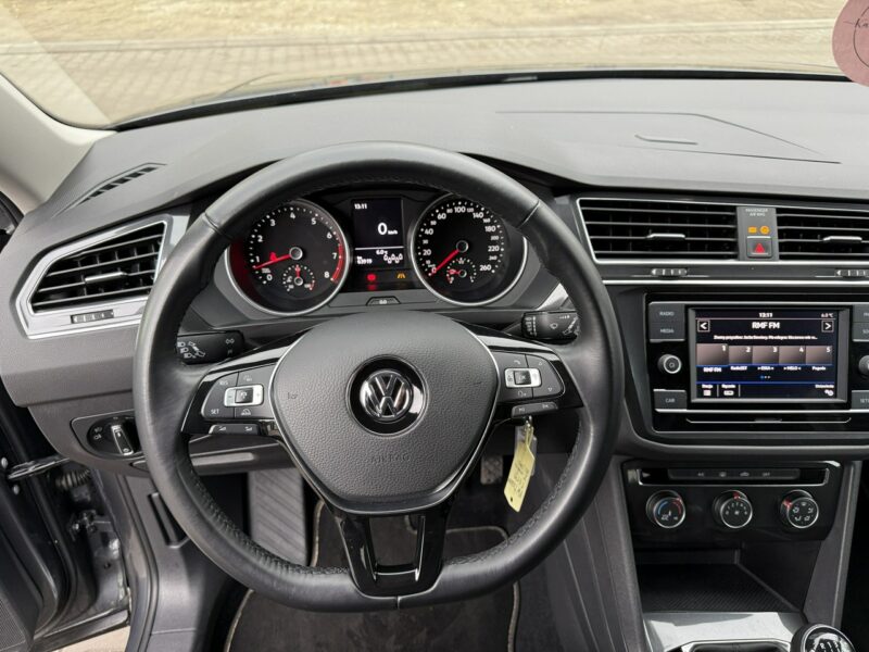 Volkswagen Tiguan Allspace 1,4TSI 150KM 65tyśkm 7osobowy Comfort Tempomat ACC Klima Alu 2018