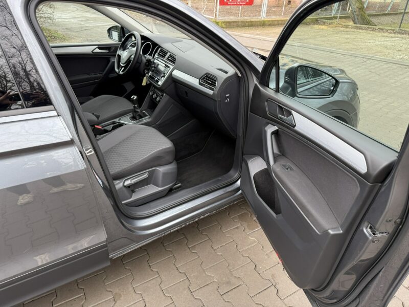 Volkswagen Tiguan Allspace 1,4TSI 150KM 65tyśkm 7osobowy Comfort Tempomat ACC Klima Alu 2018