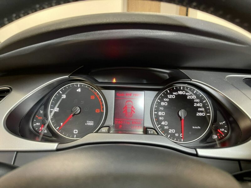 Audi A4 2.0 TDI 140KM*SportLine*Automat*Navi*Alu 18*Tempomat*Zarejestrowany PL B8 (2007-2015)
