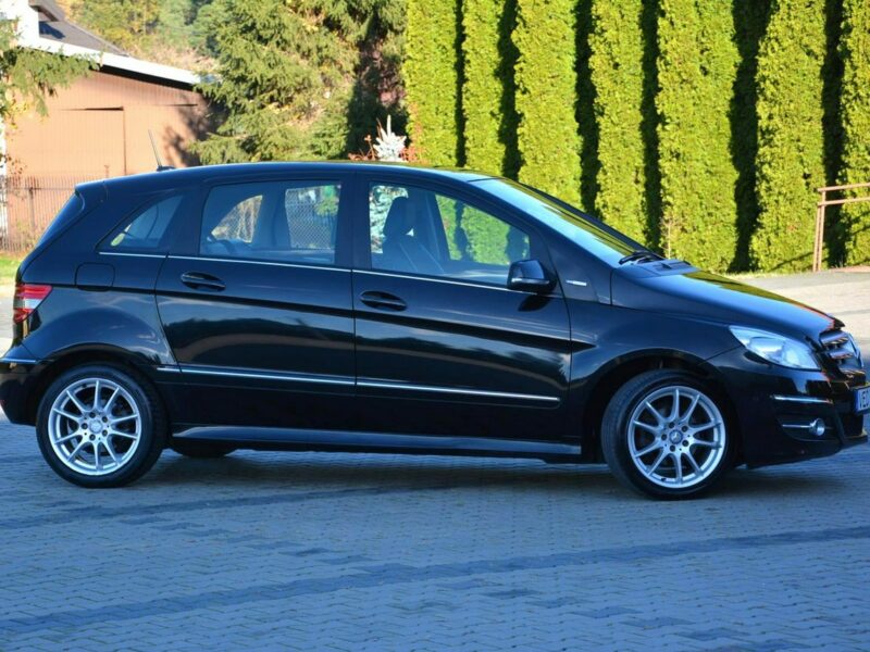 Mercedes B 180 Avantgarde Navi Skóry *2xPark*Grzane fotele Alu 17 Nowe opony W245 (2005-2011)