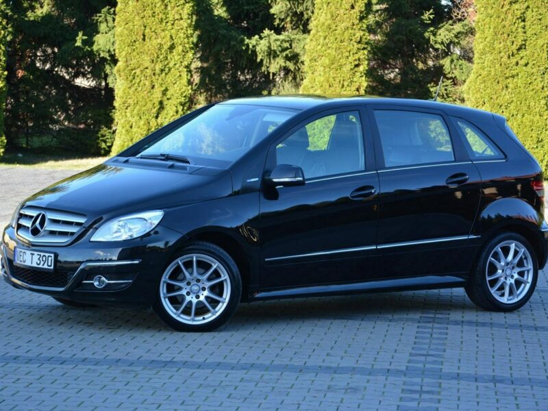 Mercedes B 180 Avantgarde Navi Skóry *2xPark*Grzane fotele Alu 17 Nowe opony W245 (2005-2011)