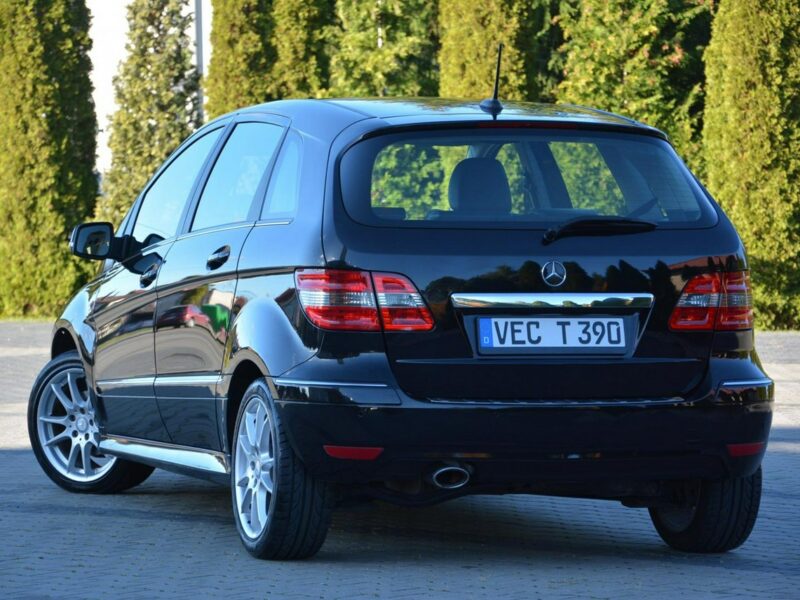 Mercedes B 180 Avantgarde Navi Skóry *2xPark*Grzane fotele Alu 17 Nowe opony W245 (2005-2011)