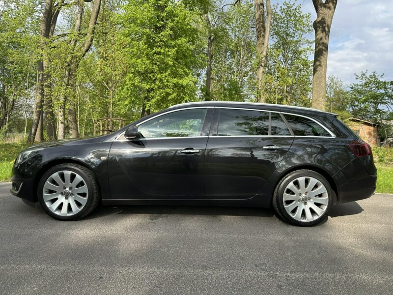 Opel Insignia Cosmo 2.0 CDTI BiTurbo 195KM Alu19'' Xenon Kamera Manual A (2008-2017)