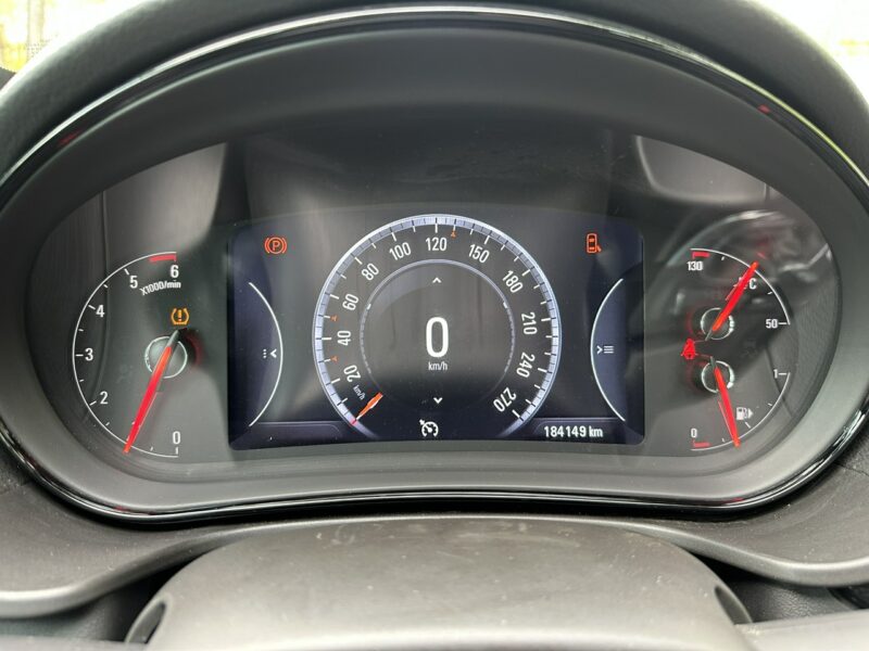 Opel Insignia Cosmo 2.0 CDTI BiTurbo 195KM Alu19'' Xenon Kamera Manual A (2008-2017)