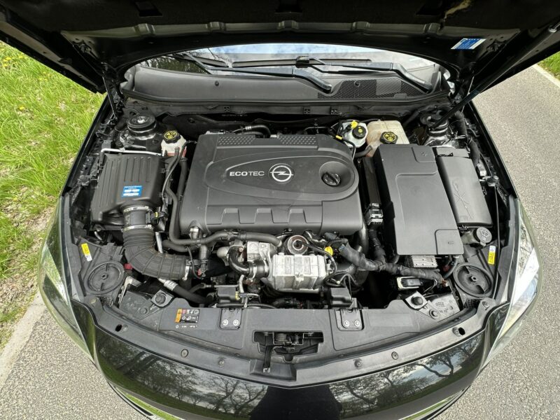 Opel Insignia Cosmo 2.0 CDTI BiTurbo 195KM Alu19'' Xenon Kamera Manual A (2008-2017)
