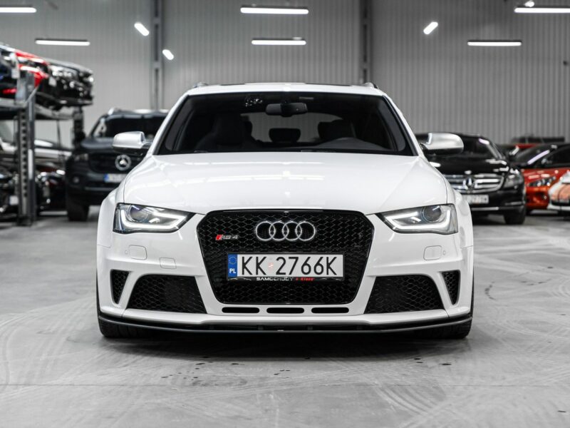 Audi RS4 Biały kruk. Jak nowa. Panorama, B&O. Bezwypadkowa. B8 (2012-2015)