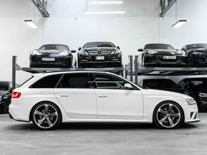 Audi RS4 Biały kruk. Jak nowa. Panorama, B&O. Bezwypadkowa. B8 (2012-2015)