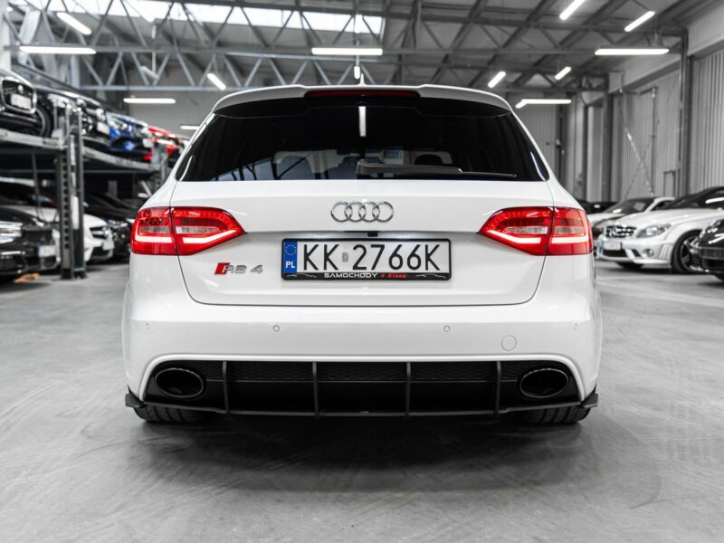 Audi RS4 Biały kruk. Jak nowa. Panorama, B&O. Bezwypadkowa. B8 (2012-2015)
