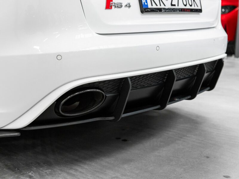 Audi RS4 Biały kruk. Jak nowa. Panorama, B&O. Bezwypadkowa. B8 (2012-2015)
