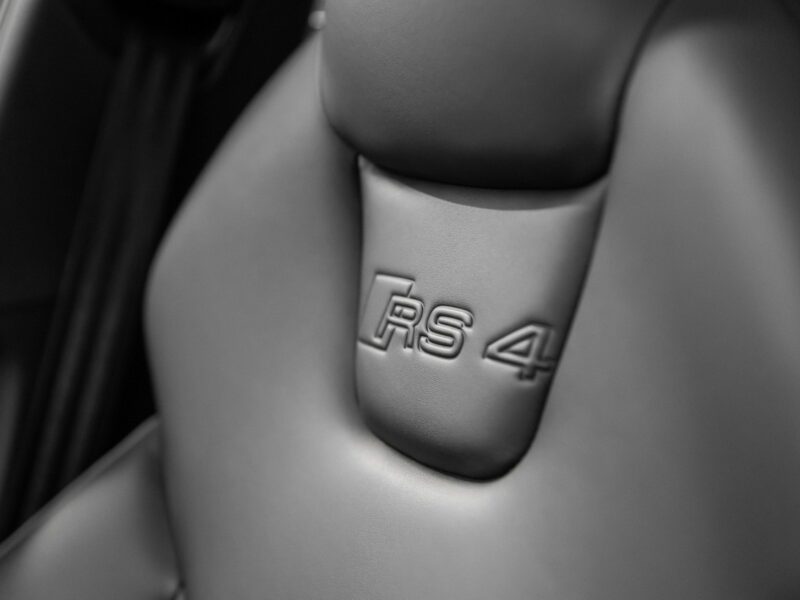 Audi RS4 Biały kruk. Jak nowa. Panorama, B&O. Bezwypadkowa. B8 (2012-2015)