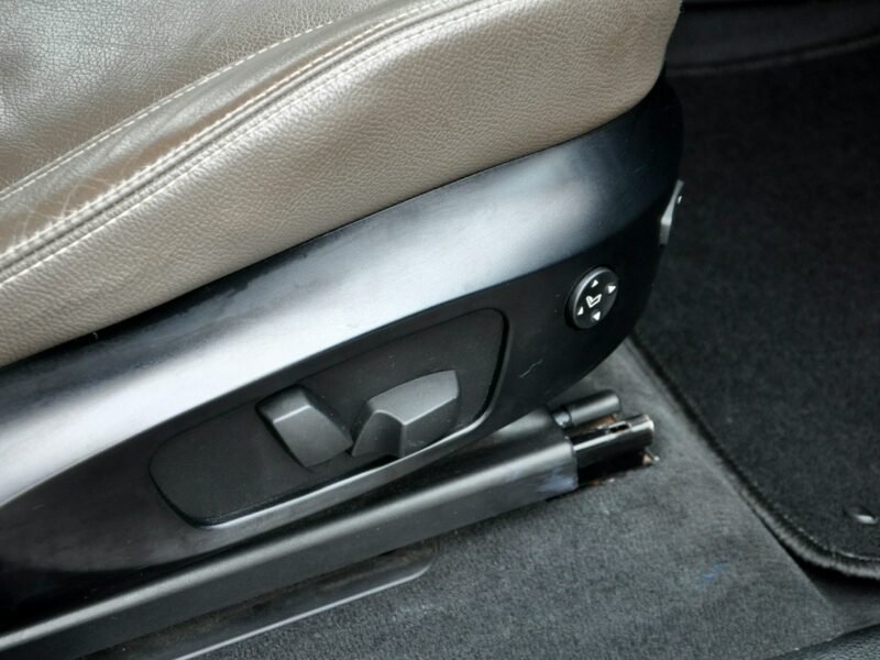 BMW X3 3.0d(258KM)*HeadUp*Xenon*Navi*El.Fotele*Brązowe Skóry*El.Klapa*Alu18" F25 (2010-)