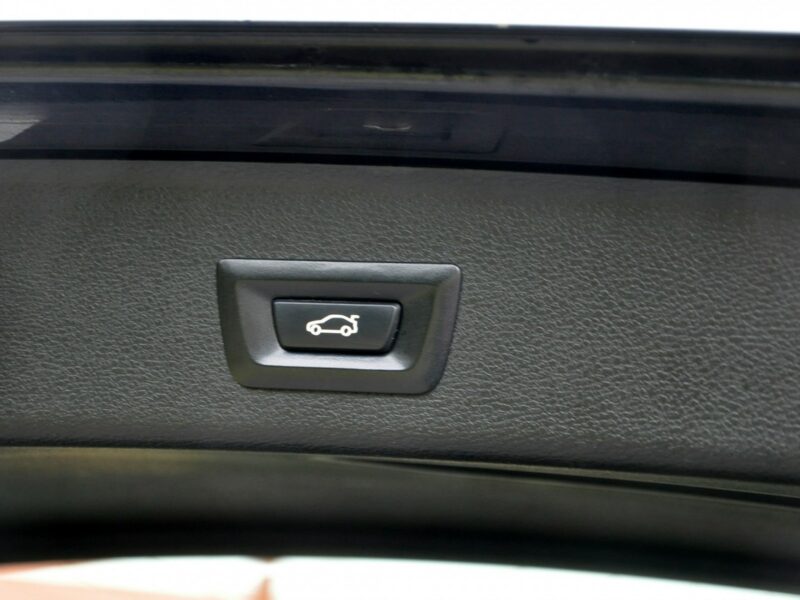 BMW X3 3.0d(258KM)*HeadUp*Xenon*Navi*El.Fotele*Brązowe Skóry*El.Klapa*Alu18" F25 (2010-)