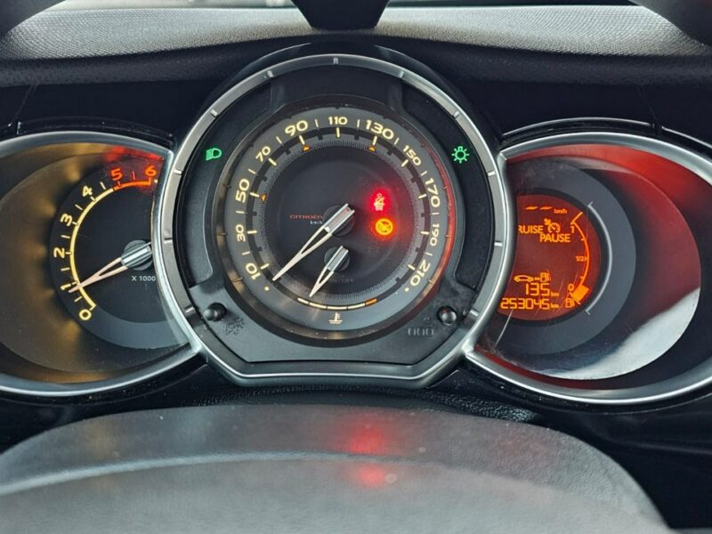 Citroen DS3 FULL OPCJA !Najlepszy 1,6 HDI 112KM ,naVI.GwaRanCja / Możliwa zamiana