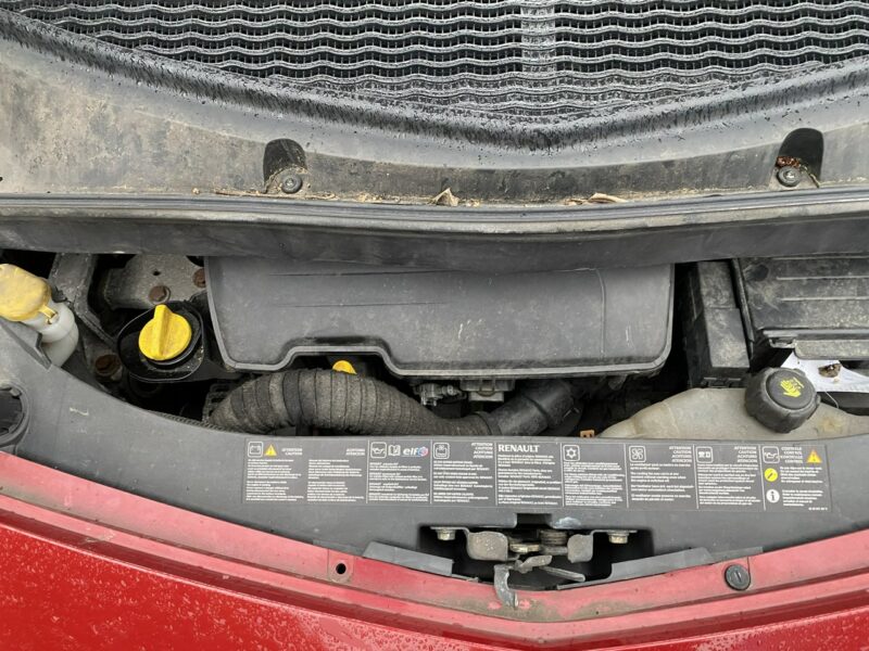 Renault Modus Niski przebieg gwarantowany/Klimatyzacja/8 airbag/2 kpl. kół/Isofix