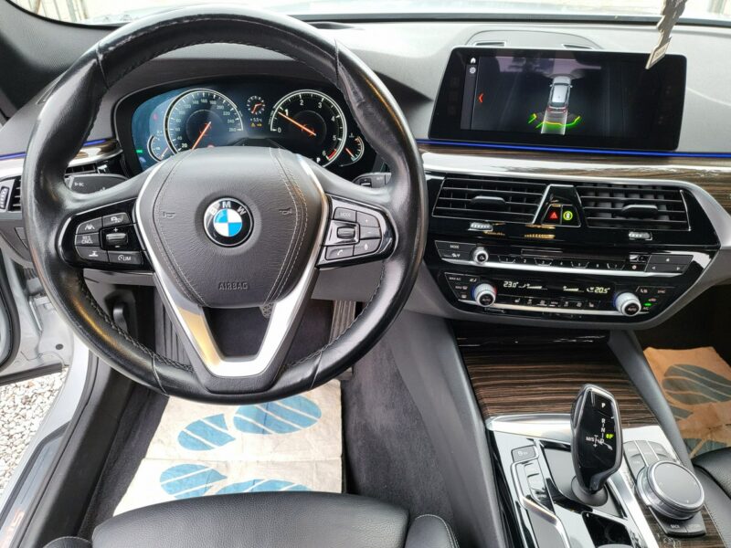 BMW 520 2.0 D 190 KM Org Sport Line Przebieg 76 Tyś km Full Wersja Zapraszamy G30/G31 (2017-2023)