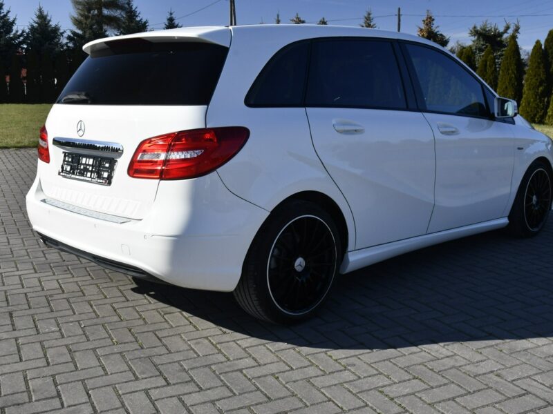 Mercedes B 180 1,6benz DUDKI11 Navi,Ledy,Xenony,Parktr.Skóry,Szyberdach.OKAZJA W246 (2011-)