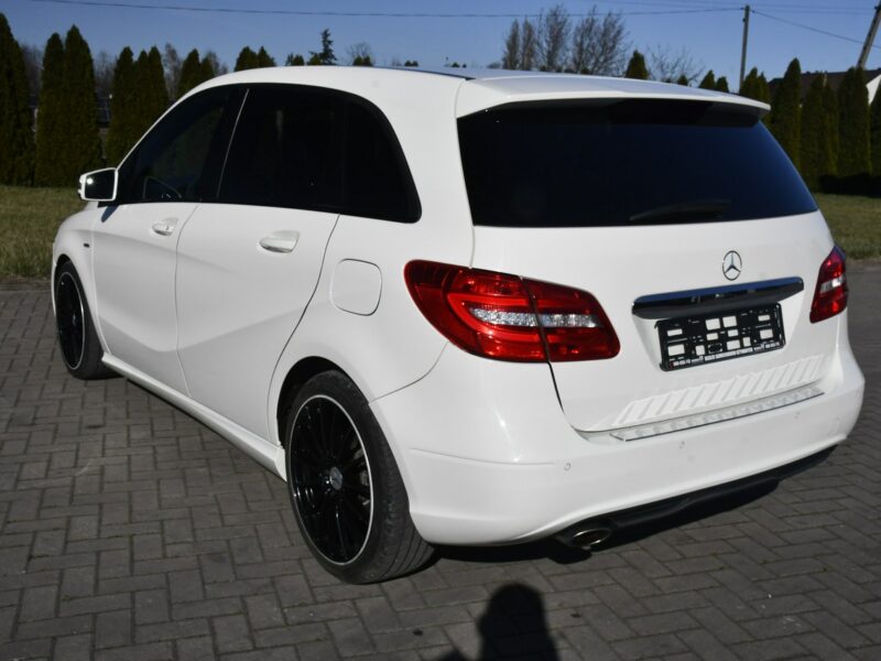 Mercedes B 180 1,6benz DUDKI11 Navi,Ledy,Xenony,Parktr.Skóry,Szyberdach.OKAZJA W246 (2011-)