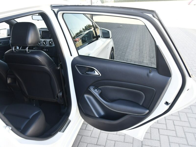 Mercedes B 180 1,6benz DUDKI11 Navi,Ledy,Xenony,Parktr.Skóry,Szyberdach.OKAZJA W246 (2011-)
