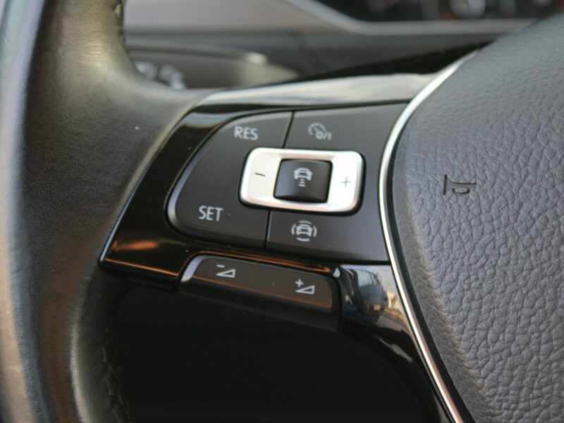 Volkswagen T-Roc Advance 150HP Led F-vat Salon Polska Gwarancja