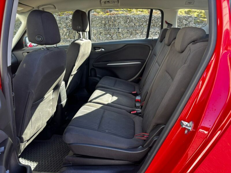 Opel Zafira 1.6T 150KM LPG 2017r 105 tys przebieg 7 osobowa C (2011-)