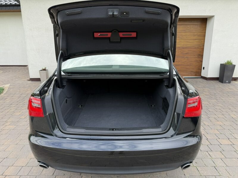 Audi A6 3.0 tdi 245KM quattro z Niemiec bezwypadkowa sedan zadbana ledy xenon C7 (2011-)