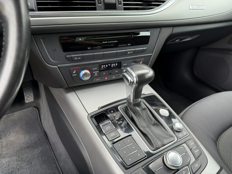 Audi A6 3.0 tdi 245KM quattro z Niemiec bezwypadkowa sedan zadbana ledy xenon C7 (2011-)