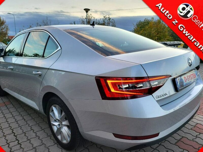 Škoda Superb Salon Polska 1Właściciel Bezwypadkowy Dealer Samochodów z Polskich III (2015-2023)
