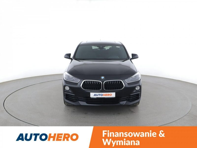 BMW X2 Panorama, Full LED, Tempomat, Automatyczna klimatyzacja, PDC, F39 (2017-2023)