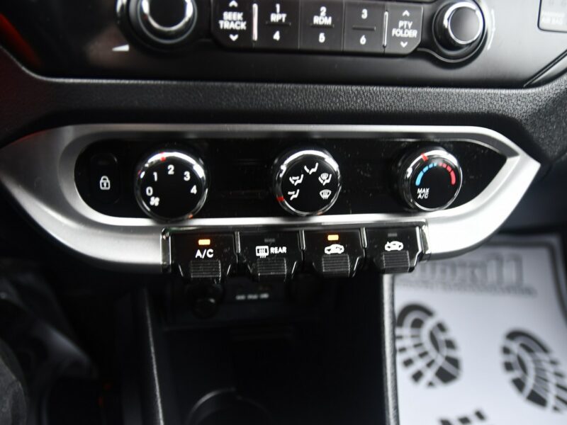 Kia Rio 1,2BENZ DUDKI11 Serwis.Hak.El.szyby.Centralka.kredyt.OKAZJA III (2011-)