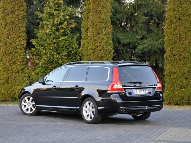 Volvo V70 2.0d(181KM)*D4*Lift*Led*Xenon*Navi*Skóry*Virtual Cokpit*Alu17"FUL*ASO III (2007-)