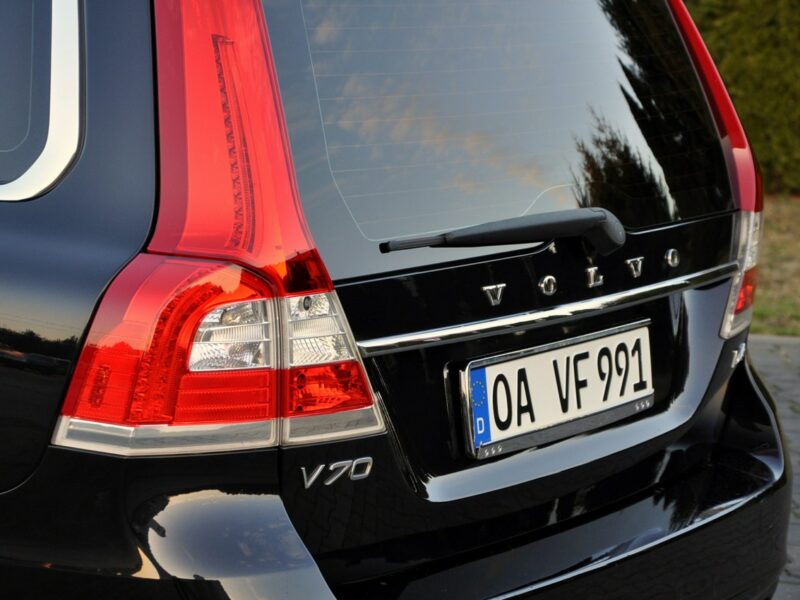 Volvo V70 2.0d(181KM)*D4*Lift*Led*Xenon*Navi*Skóry*Virtual Cokpit*Alu17"FUL*ASO III (2007-)