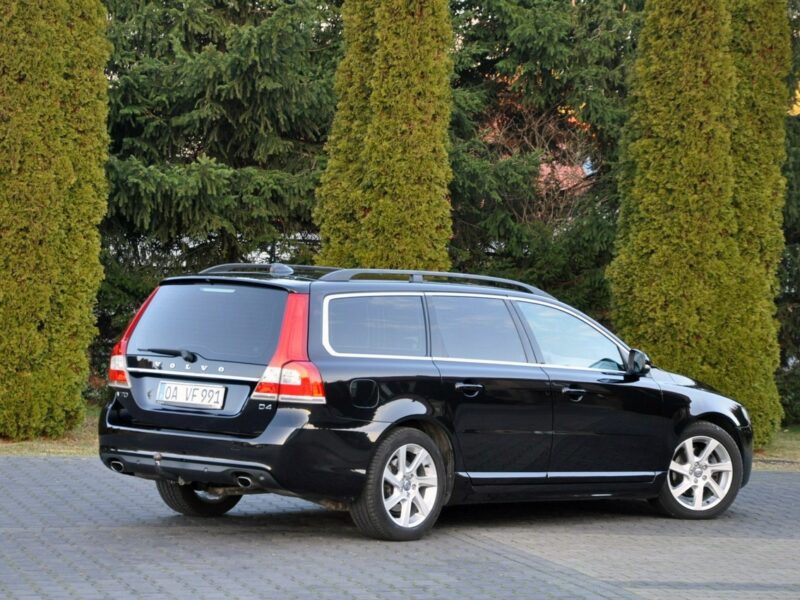 Volvo V70 2.0d(181KM)*D4*Lift*Led*Xenon*Navi*Skóry*Virtual Cokpit*Alu17"FUL*ASO III (2007-)