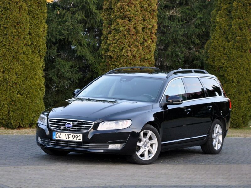 Volvo V70 2.0d(181KM)*D4*Lift*Led*Xenon*Navi*Skóry*Virtual Cokpit*Alu17"FUL*ASO III (2007-)