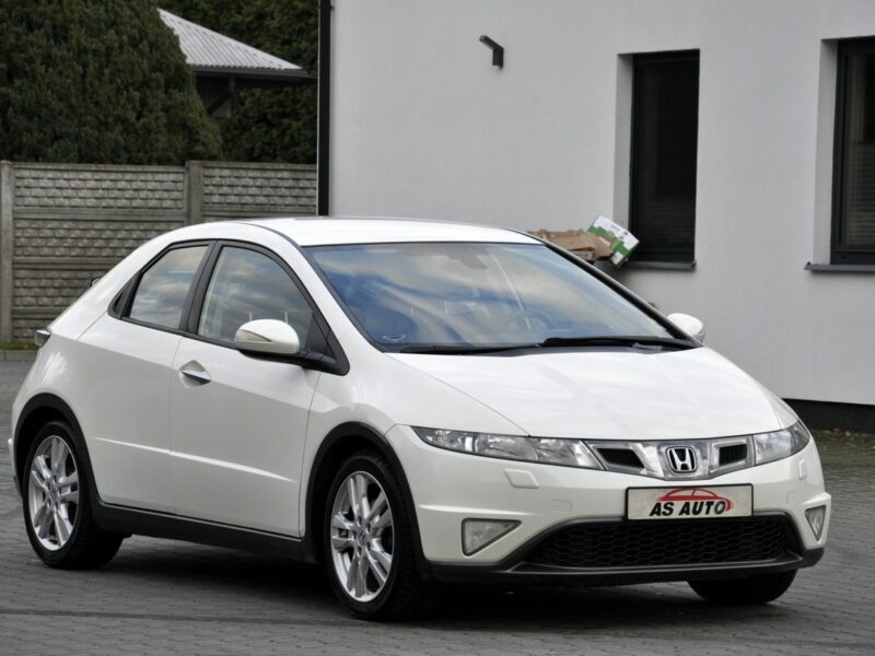 Honda Civic 1,8i-Vtec 140KM SPORT/Serwisowany/Parktronic/Alufelgi/USB/Model2011 VIII (2006-2011)