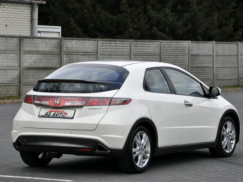 Honda Civic 1,8i-Vtec 140KM SPORT/Serwisowany/Parktronic/Alufelgi/USB/Model2011 VIII (2006-2011)