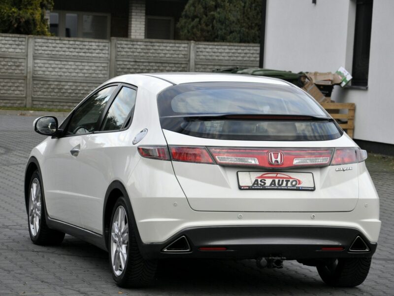 Honda Civic 1,8i-Vtec 140KM SPORT/Serwisowany/Parktronic/Alufelgi/USB/Model2011 VIII (2006-2011)