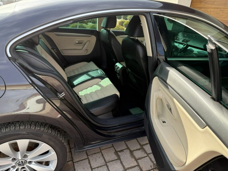 Volkswagen Passat CC cc 2.0 tdi z Niemiec mały przebieg alcantara - skóra bezwypadkowy