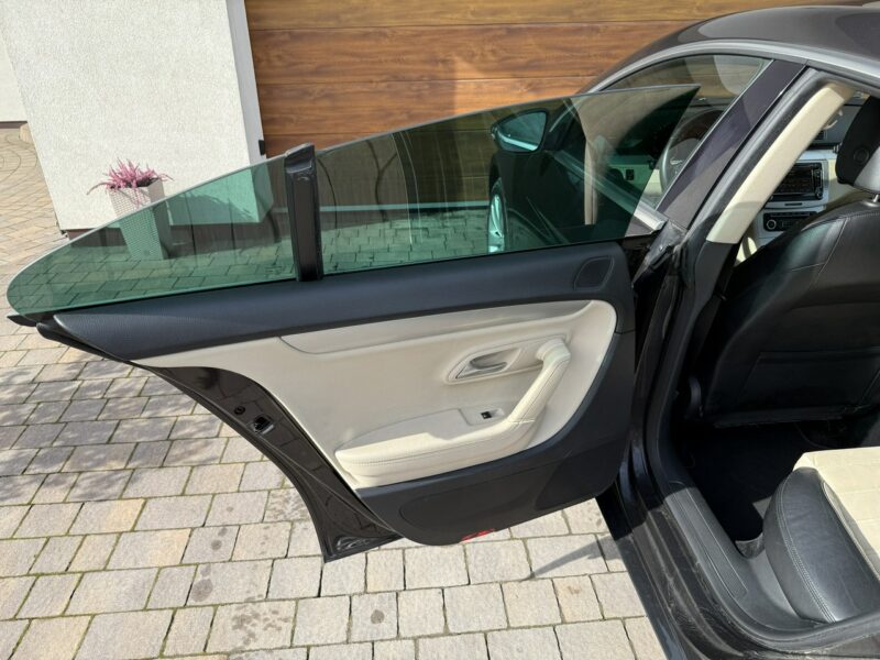 Volkswagen Passat CC cc 2.0 tdi z Niemiec mały przebieg alcantara - skóra bezwypadkowy
