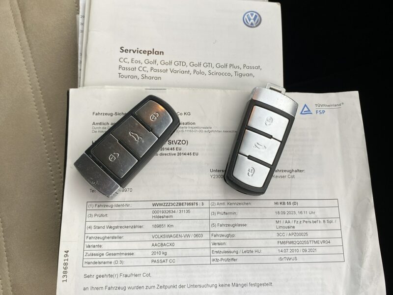 Volkswagen Passat CC cc 2.0 tdi z Niemiec mały przebieg alcantara - skóra bezwypadkowy
