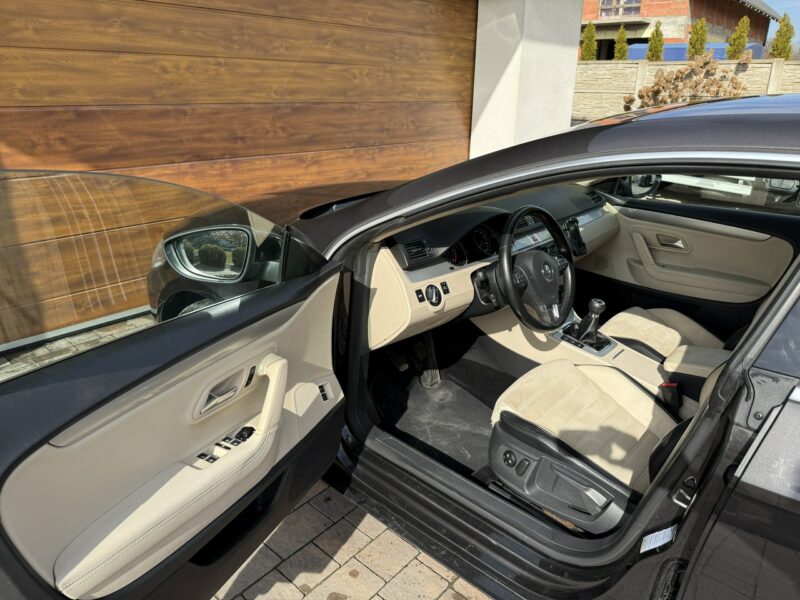 Volkswagen Passat CC cc 2.0 tdi z Niemiec mały przebieg alcantara - skóra bezwypadkowy