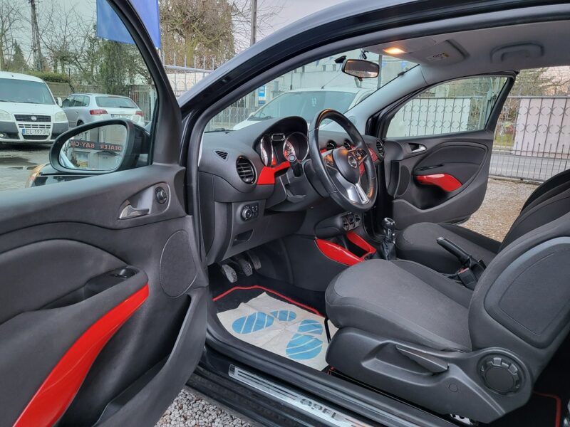 Opel Adam 1.2 70 KM 100% Przebieg ASO TUV 100% Bezwypadek Zapraszamy !!!