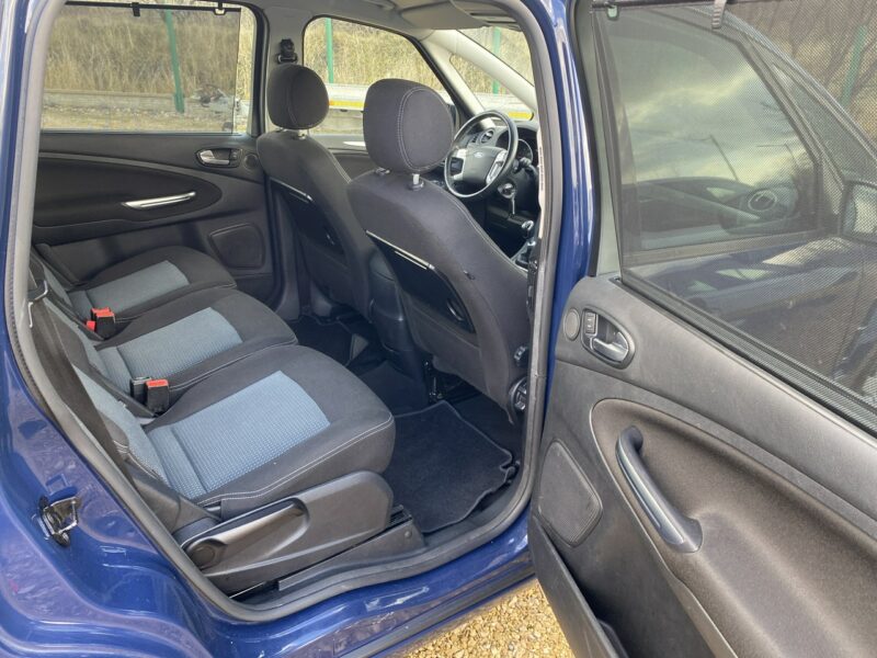 Ford S-Max 12r.1.6 benzyna z Niemiec bezwypadkowy platforma 2xPDC I (2006-2015)