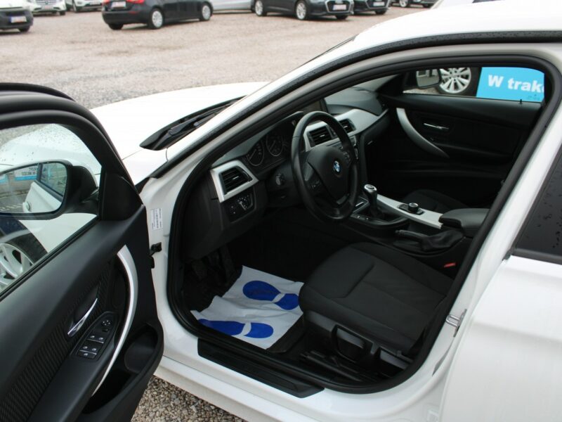 BMW 318 Salon Polska Gwarancja LED F-vat F30/F31 (2012-)