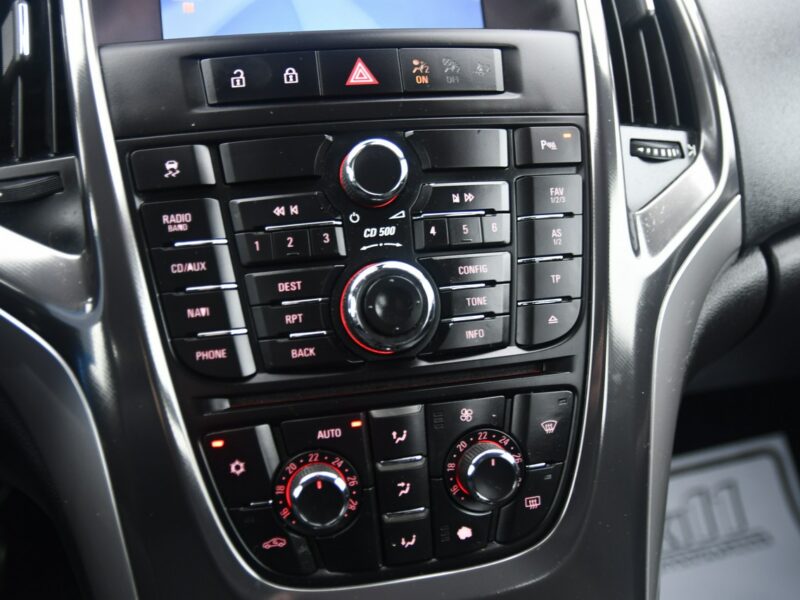 Opel Astra 1,4Turbo DUDKI11 Navi,Hak.Parktronic.Pół-Skóry.kredyt.GWARANCJA J (2009-2019)