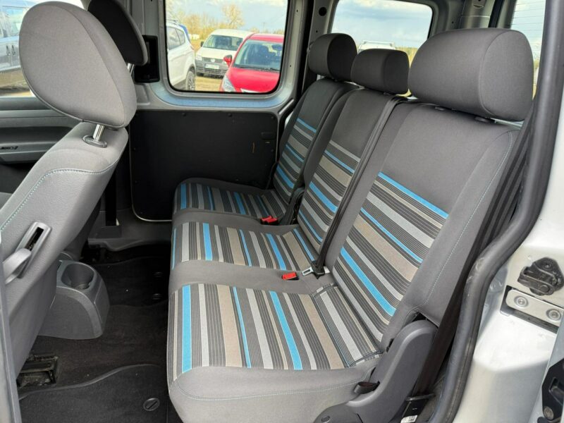 Volkswagen Caddy 2.0 MPI 109 KM 5 osobowy Nowa instalacja LPG III (2004-)