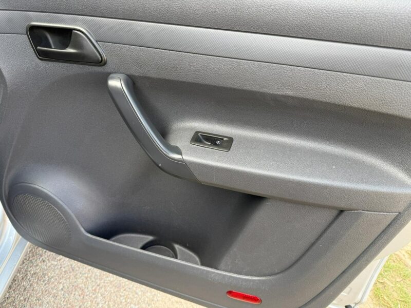 Volkswagen Caddy 2.0 MPI 109 KM 5 osobowy Nowa instalacja LPG III (2004-)