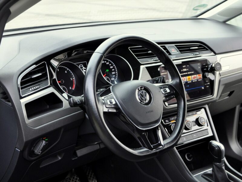 Volkswagen Touran 1.6TDI(115KM)*Automat*Radar ACC*Klimatronik*Reling*Welur*Alu17"ASO VW III (2015-)
