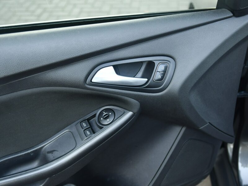 Ford Focus 1.5dci DUDKI11 Klimatyzacja,Navi,Parktronic,Tempomat,Serwis.OKAZJA Mk3 (2010-2018)