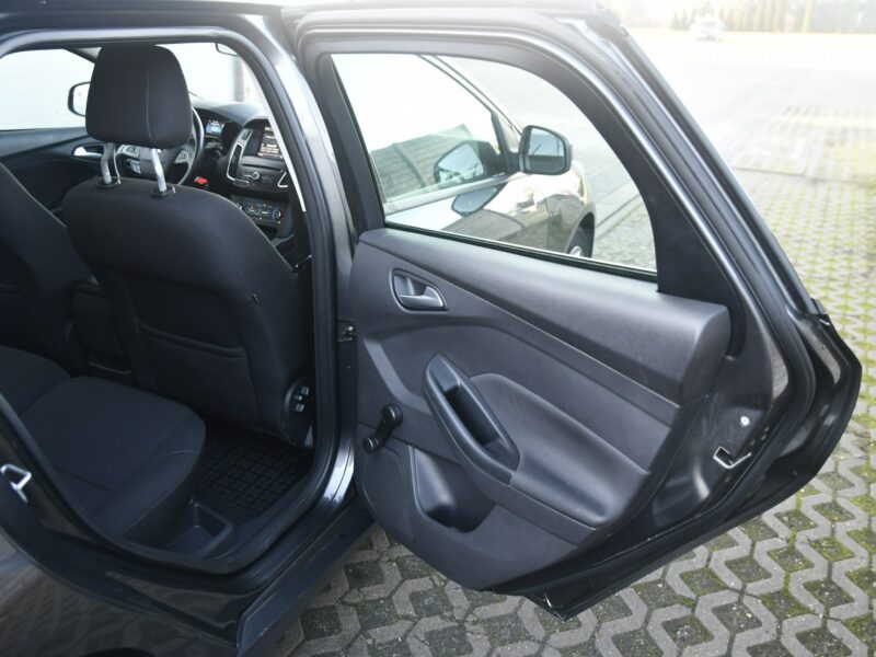 Ford Focus 1.5dci DUDKI11 Klimatyzacja,Navi,Parktronic,Tempomat,Serwis.OKAZJA Mk3 (2010-2018)