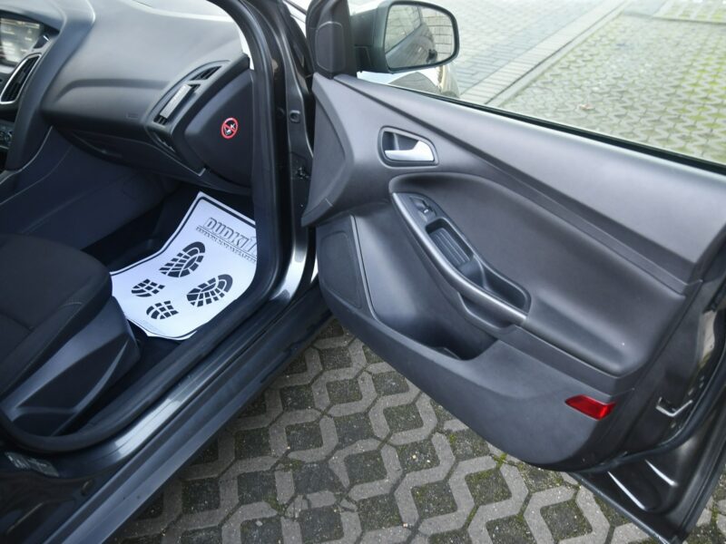Ford Focus 1.5dci DUDKI11 Klimatyzacja,Navi,Parktronic,Tempomat,Serwis.OKAZJA Mk3 (2010-2018)